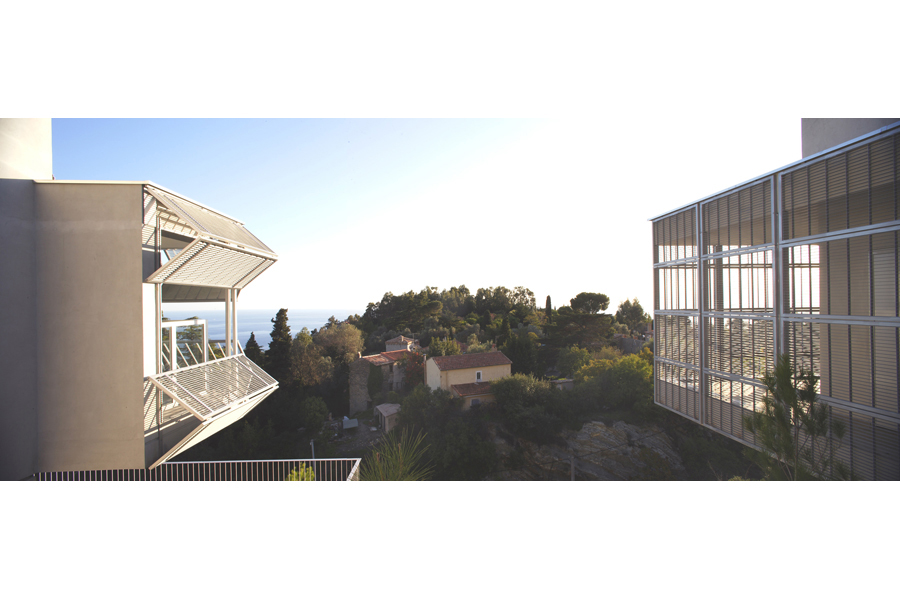 CAB-EZ1-Logements en bande à Eze - 2007